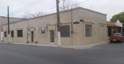 Renta de local Comercial, calle  Fuente # 506-C entre calle Hidalgo y calle Zaragoza Col. Centro Piedras Negras Coahuila